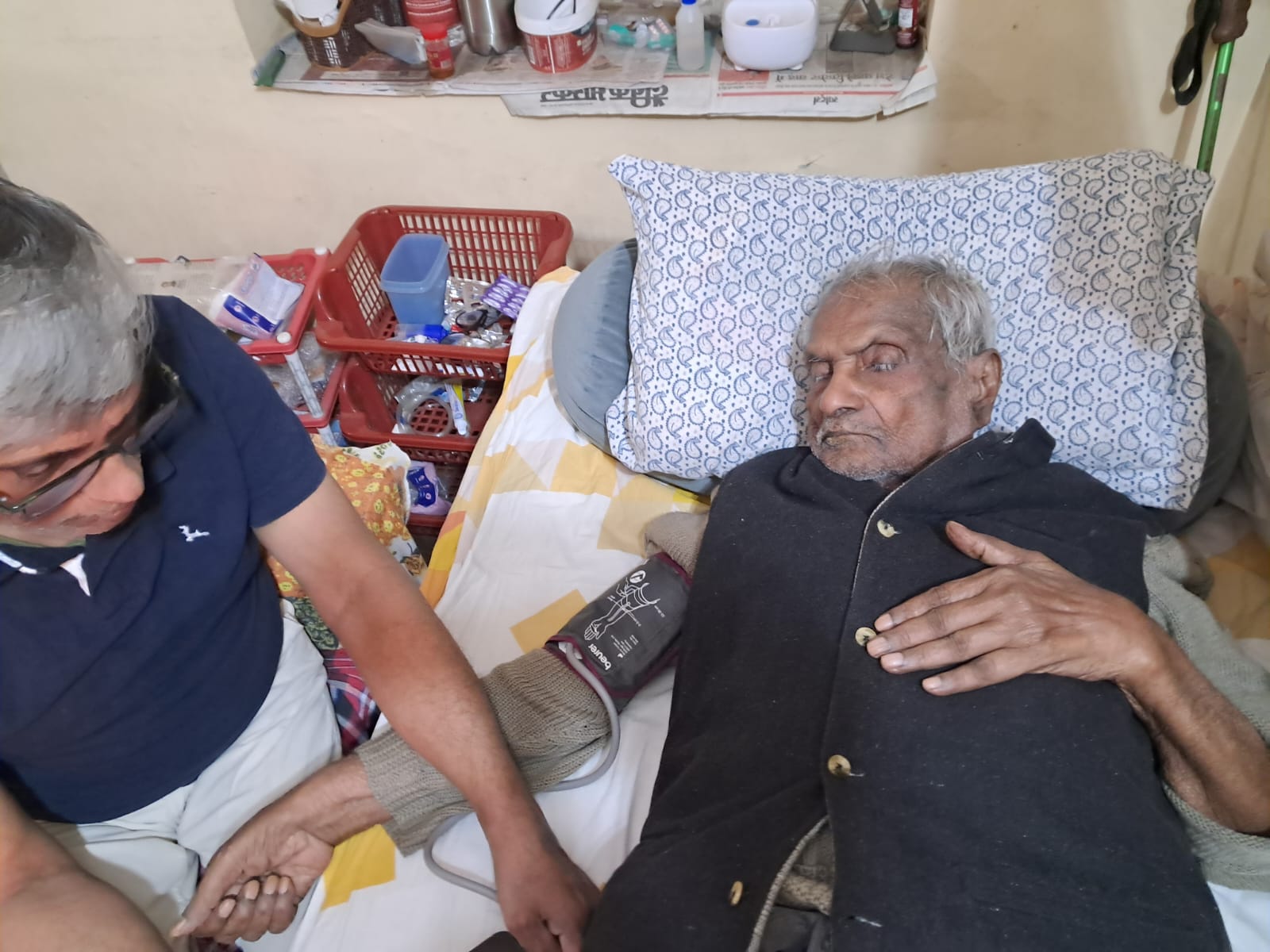 एस.आई.आर.के लिए भौतिक सत्यापन की नोटिस से बीमार वयोवृद्ध प्रोफेसर हुये परेशान