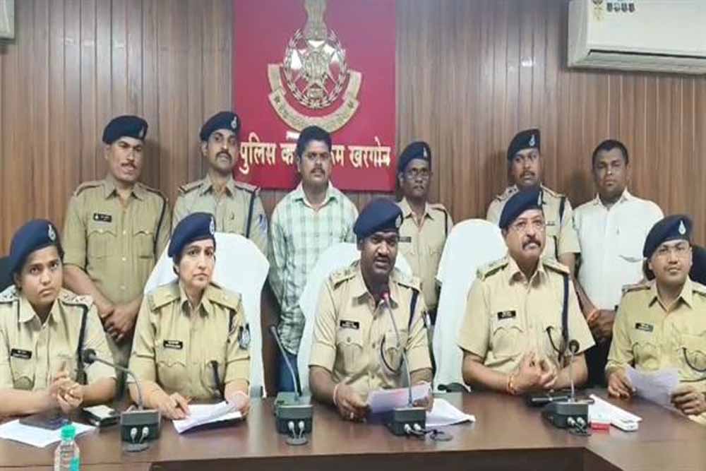 खरगोन पुलिस का ऑपरेशन “प्रहार” खरगोन पुलिस का ऑपरेशन “प्रहार”