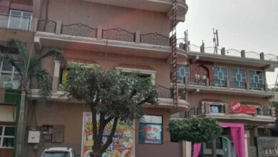 मिस्ट्री डेथ बनी पहेली: होटल से युवक बाहर नहीं निकला, फिर छात्रा ने कैसे लगा ली फांसी? मिस्ट्री डेथ बनी पहेली: होटल से युवक बाहर नहीं निकला, फिर छात्रा ने कैसे लगा ली फांसी?