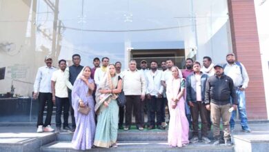 पर्यटन एवं संस्कृति मंत्री राजेश अग्रवाल ने लखनपुर में जनप्रतिनिधियों एवं नागरिकों से की भेंट पर्यटन एवं संस्कृति मंत्री राजेश अग्रवाल ने लखनपुर में जनप्रतिनिधियों एवं नागरिकों से की भेंट