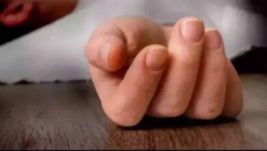 खंडवा में नाबालिग छात्रा ने दिया बच्चे को जन्म, हॉस्टल प्रबंधन पर लापरवाही के आरोप खंडवा में नाबालिग छात्रा ने दिया बच्चे को जन्म, हॉस्टल प्रबंधन पर लापरवाही के आरोप