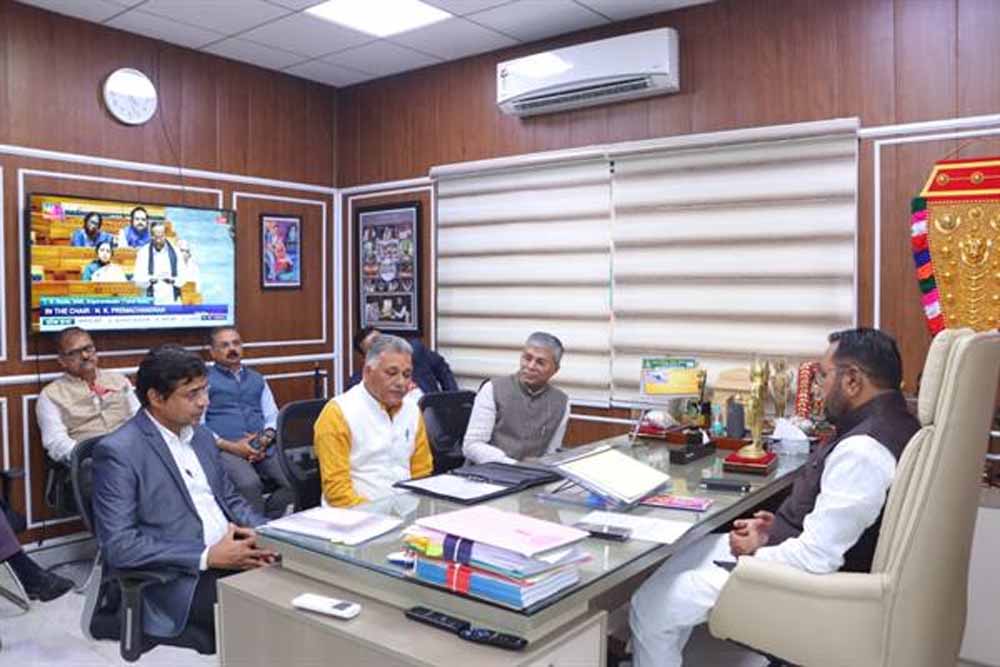 केंद्रीय आयुष राज्य मंत्री (स्वतंत्र प्रभार) श्री जाधव से मिले, आयुष मंत्री  इन्दर सिंह परमार