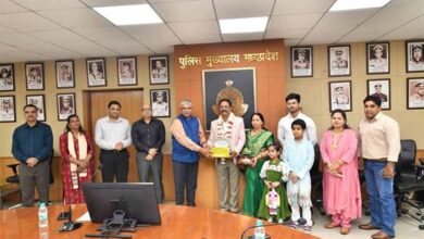 पुलिस मुख्यालय परिवार द्वारा चार सेवानिवृत्‍त कर्मचारियों को भावभीनी विदाई