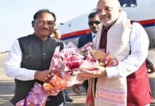 तीन दिवसीय छत्तीसगढ़ दौरे पर पहुंचे केंद्रीय गृह एवं सहकारिता मंत्री  अमित शाह : मुख्यमंत्री  विष्णुदेव साय ने स्वामी विवेकानंद विमानतल पर किया आत्मीय स्वागत