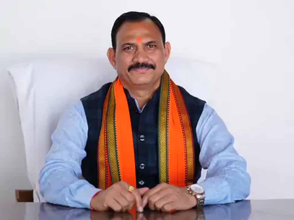 बजट 2026-27 राज्य के लिए लाभदायक, हर वर्ग के लिए बेहतर: स्वास्थ्य मंत्री श्याम बिहारी जायसवाल बजट 2026-27 राज्य के लिए लाभदायक, हर वर्ग के लिए बेहतर: स्वास्थ्य मंत्री श्याम बिहारी जायसवाल