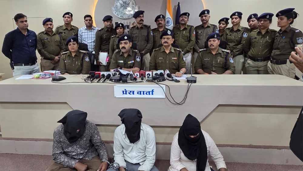 देवास पुलिस की जाबांजी: ‘कानून के हाथ लंबे होते हैं’ कहावत को किया सच