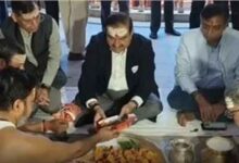 गौतम अडानी ने बाबाधाम मंदिर में टेका माथा, भोलेनाथ का लिया आशीर्वाद