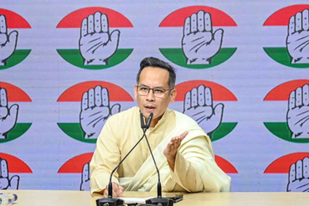 मेरे नाबालिग बच्चों को राजनीति में घसीटना शर्मनाक और अस्वीकार्य: गौरव गोगोई का तीखा बयान मेरे नाबालिग बच्चों को राजनीति में घसीटना शर्मनाक और अस्वीकार्य: गौरव गोगोई का तीखा बयान