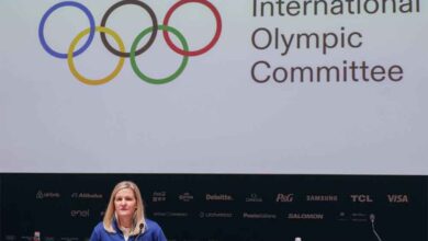 आईओसी अध्यक्ष ने कहा- आईसीई और एपस्टीन फाइलें शीतकालीन ओलंपिक से ध्यान भटकाने वाली
