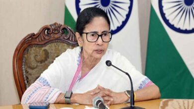 बंगाल SIR विवाद: सुप्रीम कोर्ट की एंट्री पर TMC खुश, चुनाव आयोग पर साधा निशाना