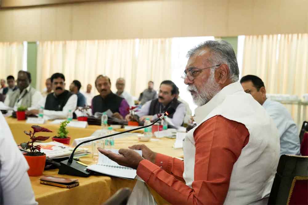श्रमिकों के बच्चों की शिक्षा पर फोकस, मंत्री पटेल बोले– उत्थान हमारी सर्वोच्च प्राथमिकता श्रमिकों के बच्चों की शिक्षा पर फोकस, मंत्री पटेल बोले– उत्थान हमारी सर्वोच्च प्राथमिकता