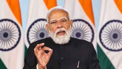 8वें वेतन आयोग पर सरकार सख्त, केंद्रीय कर्मचारियों को दिया बड़ा संकेत 8वें वेतन आयोग पर सरकार सख्त, केंद्रीय कर्मचारियों को दिया बड़ा संकेत