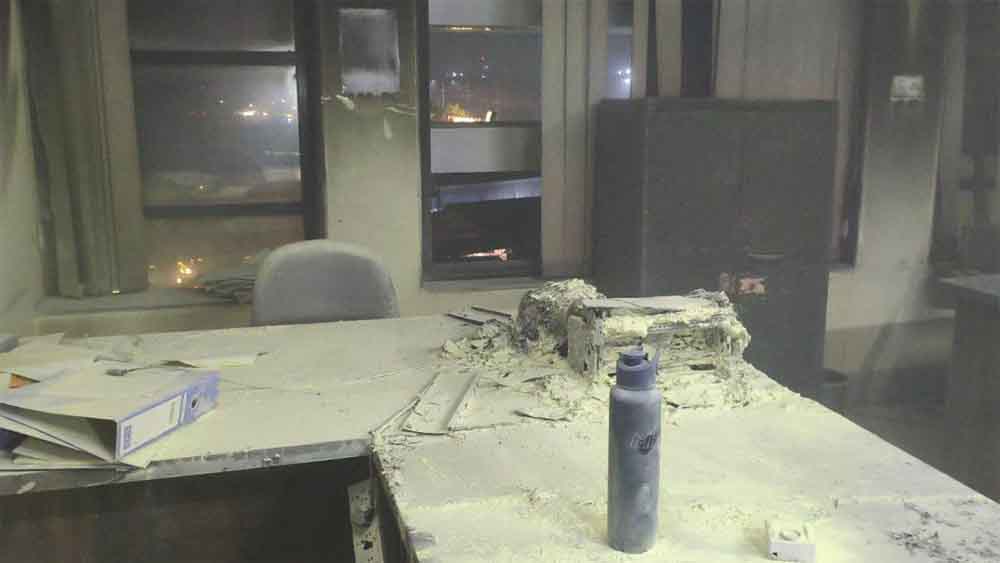आबकारी भवन में भीषण आग, ऑडिट रूम जलकर खाक; सोमवार से पहले फाइलों का बड़ा नुकसान
