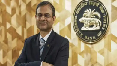 RBI MPC के बड़े फैसले: रेपो रेट में कोई बदलाव नहीं, GDP ग्रोथ अनुमान बढ़ाया RBI MPC के बड़े फैसले: रेपो रेट में कोई बदलाव नहीं, GDP ग्रोथ अनुमान बढ़ाया