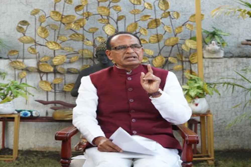 किसानों के हक पर कोई समझौता नहीं होगा: शिवराज सिंह चौहान का सख्त संदेश किसानों के हक पर कोई समझौता नहीं होगा: शिवराज सिंह चौहान का सख्त संदेश