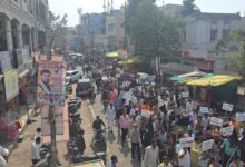 यूजीसी एक्ट के खिलाफ सवर्ण एकता मंच का शक्ति प्रदर्शन, सड़कों पर उमड़ा भारी जनसैलाब