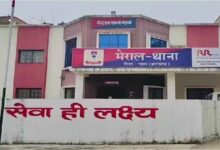 400 साल पुरानी परंपरा टूटी! झारखंड के गांव में आपत्तिजनक हालत में पकड़ी गई महिला, पंचायत नहीं अब थाने पहुंचा मामला