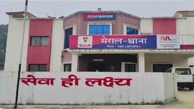 400 साल पुरानी परंपरा टूटी! झारखंड के गांव में आपत्तिजनक हालत में पकड़ी गई महिला, पंचायत नहीं अब थाने पहुंचा मामला