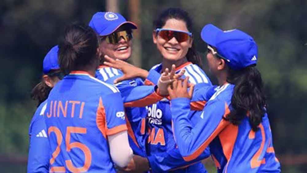 भारत ए महिला टीम का धमाका, पाकिस्तान ए को 8 विकेट से हराया; 59 गेंद पहले ही जीत भारत ए महिला टीम का धमाका, पाकिस्तान ए को 8 विकेट से हराया; 59 गेंद पहले ही जीत