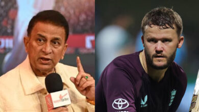 आईपीएल से हटने वाले विदेशी खिलाड़ियों पर भड़के सुनील गावस्कर
