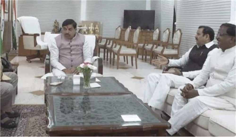 आंदोलन की चेतावनी पर फंसे BJP विधायक! CM हाउस में लगी क्लास, विरोध के बाद बदले सुर