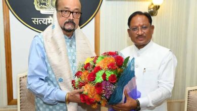 मुख्यमंत्री विष्णु देव साय ने राज्यपाल रमेन डेका को जन्मदिन की दी शुभकामनाएँ