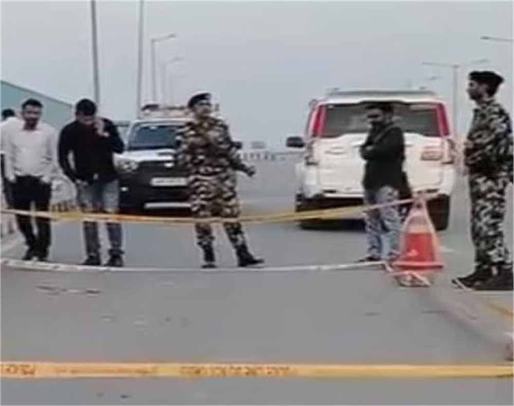 सुबह-सुबह मरीन ड्राइव दहला: ताबड़तोड़ फायरिंग के बाद मोस्ट वांटेड अपराधी गिरफ्तार, मुठभेड़ में घायल