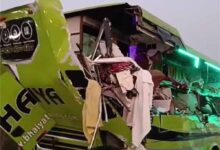 नेशनल हाइवे पर भीषण टक्कर: ट्रक-बस की आमने-सामने भिड़ंत, 3 की मौत से मचा कोहराम