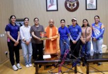 मुख्यमंत्री से मिली भारतीय महिला तीरंदाजी टीम