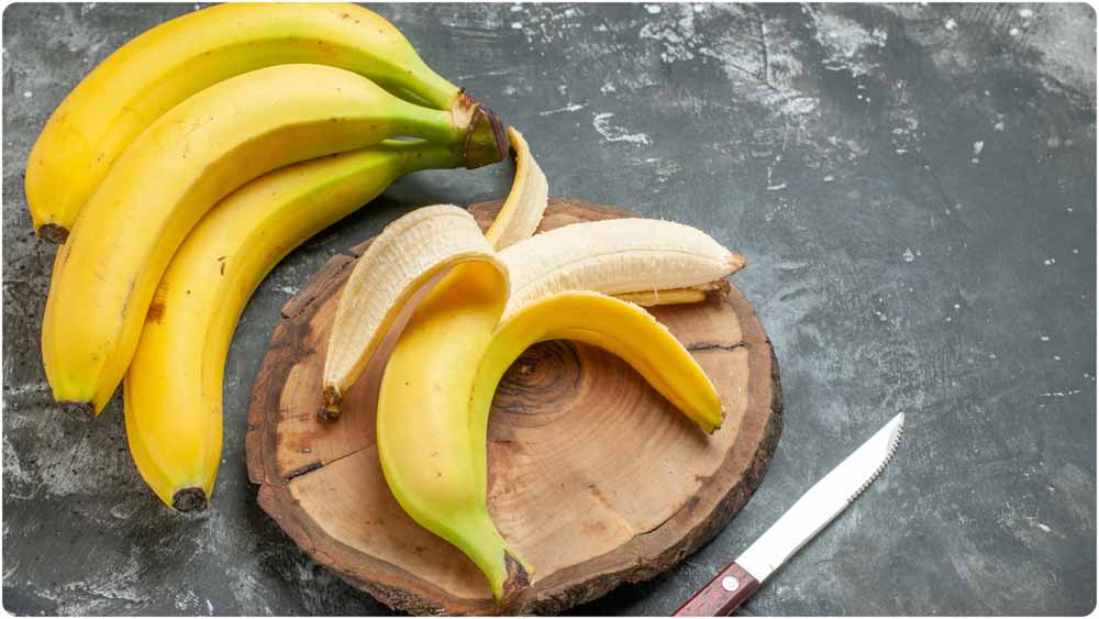 केले का छिल्का: विटामिन और पोषक तत्वों का खजाना, जानिए इसके चौंकाने वाले फायदे केले का छिल्का: विटामिन और पोषक तत्वों का खजाना, जानिए इसके चौंकाने वाले फायदे