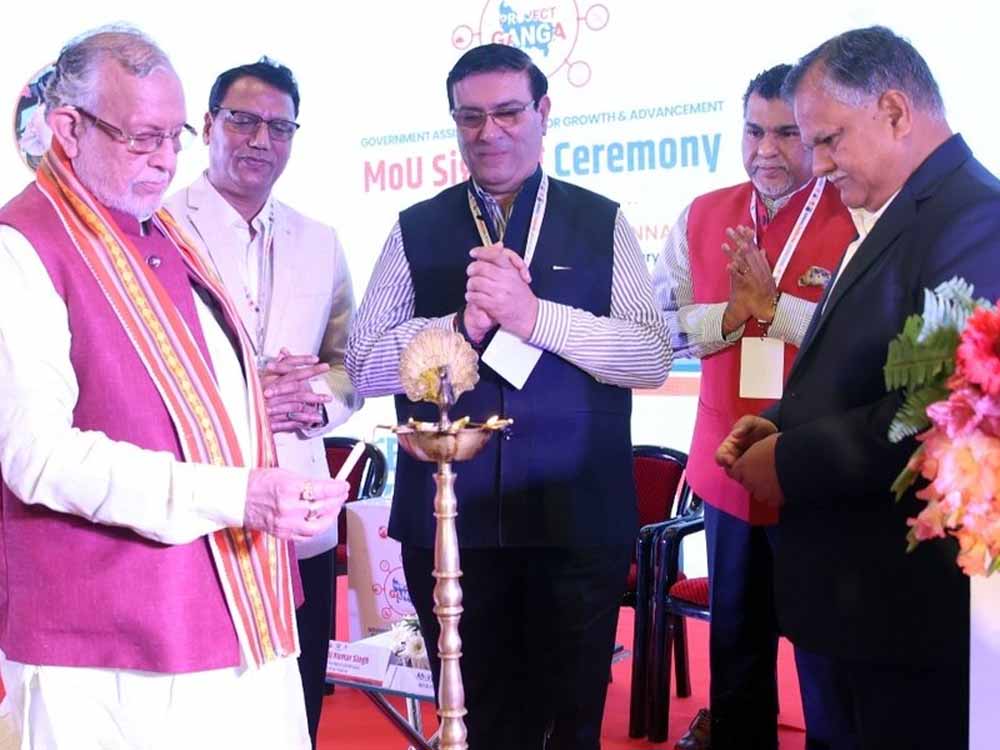 ‘प्रोजेक्ट गंगा’ से बढ़ेंगे रोजगार के अवसर, गांव-गांव पहुंचेगा हाई-स्पीड इंटरनेट ‘प्रोजेक्ट गंगा’ से बढ़ेंगे रोजगार के अवसर, गांव-गांव पहुंचेगा हाई-स्पीड इंटरनेट