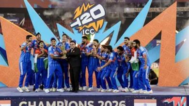 विश्व विजेता टीम इंडिया पर पैसों की बारिश, BCCI ने 131 करोड़ रुपये के इनाम का किया ऐलान