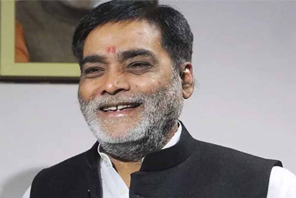 बिहार में सीएम चेहरे पर सस्पेंस, एनडीए नेतृत्व करेगा अंतिम फैसला: रामकृपाल यादव