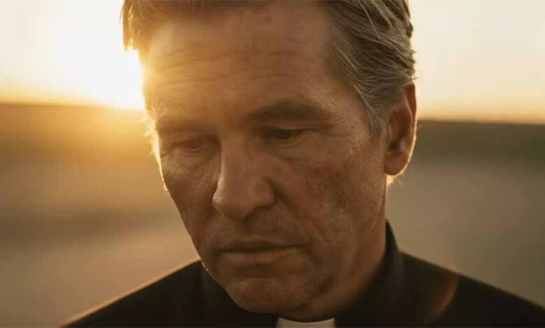 AI ने ‘बैटमैन’ Val Kilmer को फिर किया जिंदा, मौत के 1 साल बाद नई फिल्म में वापसी! AI ने ‘बैटमैन’ Val Kilmer को फिर किया जिंदा, मौत के 1 साल बाद नई फिल्म में वापसी!