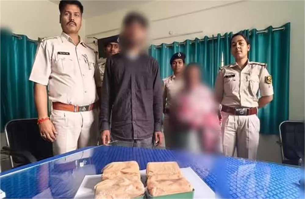 साबूदाने की बोरियों में छिपी 6 लाख की हेरोइन पकड़ी, 2 गिरफ्तार; असम-बिहार ड्रग्स रैकेट का खुलासा! साबूदाने की बोरियों में छिपी 6 लाख की हेरोइन पकड़ी, 2 गिरफ्तार; असम-बिहार ड्रग्स रैकेट का खुलासा!