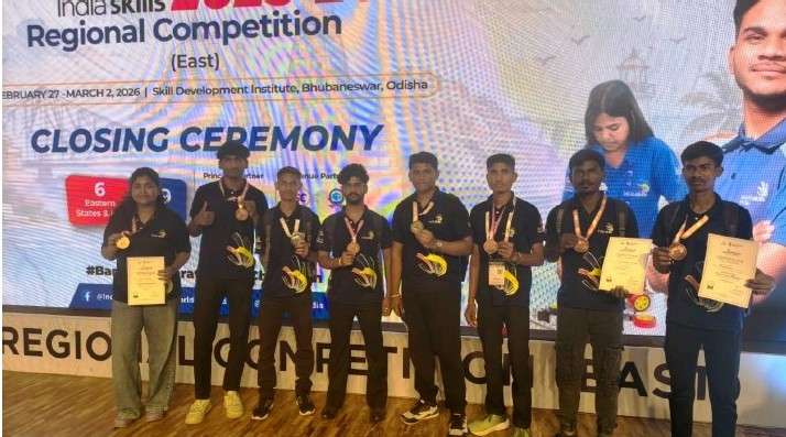 इंडिया स्किल 2025-26 में छत्तीसगढ़ को मिली ऐतिहासिक सफलता,छत्तीसगढ़ के प्रतिभागियों ने ईस्ट ज़ोन प्रतियोगिता में जीते 12 पदक इंडिया स्किल 2025-26 में छत्तीसगढ़ को मिली ऐतिहासिक सफलता,छत्तीसगढ़ के प्रतिभागियों ने ईस्ट ज़ोन प्रतियोगिता में जीते 12 पदक