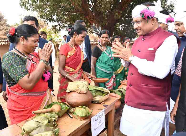विशेष लेख : ‘महतारी गौरव वर्ष’ : महिला सशक्तिकरण के नवयुग की ओर अग्रसर छत्तीसगढ़