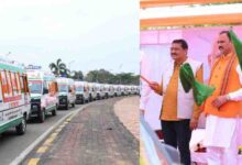 प्रदेश की लाइफलाइन हुई सशक्त: मुख्यमंत्री विष्णुदेव साय ने 370 नई एम्बुलेंस को दिखाई हरी झंडी