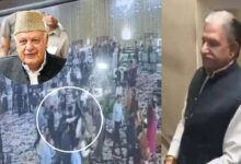 शादी समारोह में पूर्व मुख्यमंत्री फारूक अब्दुल्ला पर जानलेवा हमला, पुलिस के दो जांबाजों ने बचाई जान