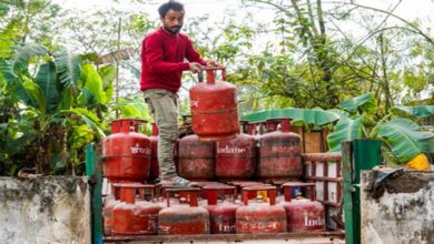 कालाबाजारी पर मुख्यमंत्री योगी के निर्देश पर कड़ी कार्रवाई, 5813 जगहों पर पड़े छापे