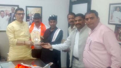 अधिमान्य पत्रकार नेतृत्व समिति के द्वारा जीतू पटवारी से की मुलाकात अधिमान्य पत्रकार नेतृत्व समिति के द्वारा जीतू पटवारी से की मुलाकात