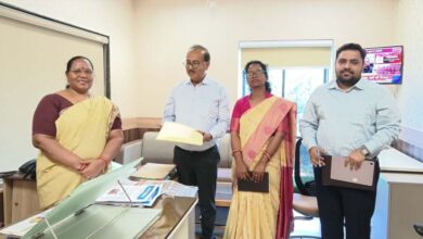 झारखंड के सूचना एवं जनसंपर्क विभाग की टीम ने छत्तीसगढ़ संवाद द्वारा प्रकाशित ‘रोजगार और नियोजन’ की ली जानकारी झारखंड के सूचना एवं जनसंपर्क विभाग की टीम ने छत्तीसगढ़ संवाद द्वारा प्रकाशित ‘रोजगार और नियोजन’ की ली जानकारी