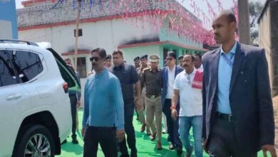 नेमरा गांव पहुंचे CM हेमंत, बाहा पूजा का लिया जायजा और विकास कार्यों की जानकारी ली