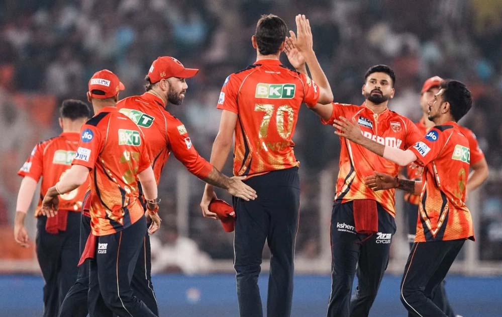 पंजाब किंग्स की कप्तानी का ‘कांटों भरा ताज’, जिसे हटाने में 17 धुरंधर हुए नाकाम पंजाब किंग्स की कप्तानी का ‘कांटों भरा ताज’, जिसे हटाने में 17 धुरंधर हुए नाकाम