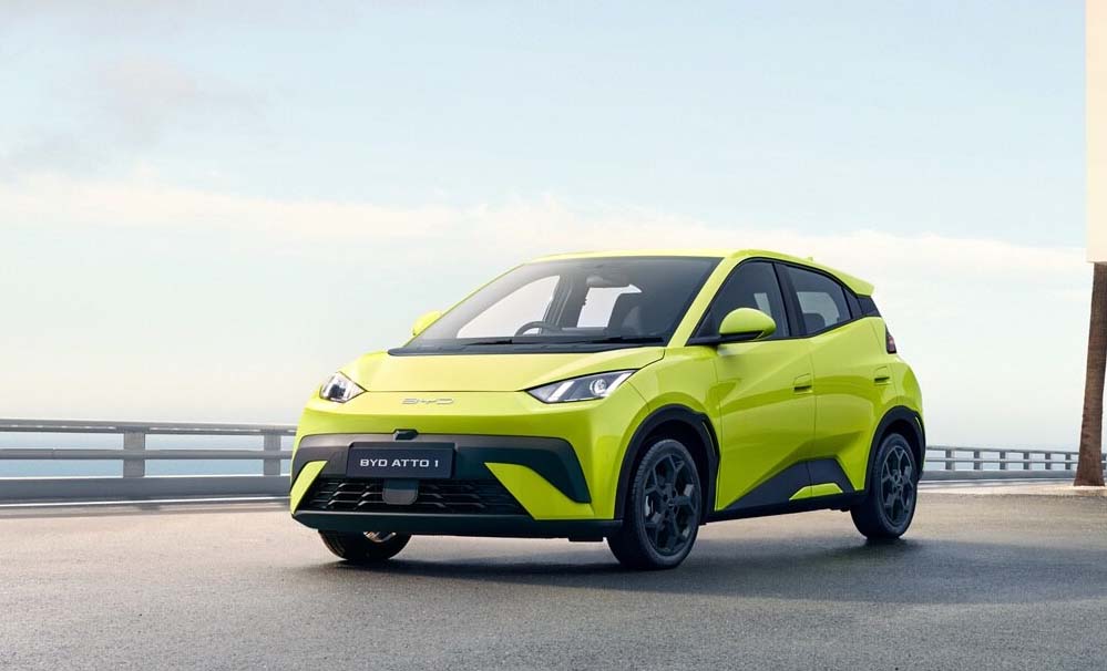 BYD की सबसे छोटी कार: 4.9 सेकंड में 0-100 की रफ्तार, 380Km की रेंज BYD की सबसे छोटी कार: 4.9 सेकंड में 0-100 की रफ्तार, 380Km की रेंज