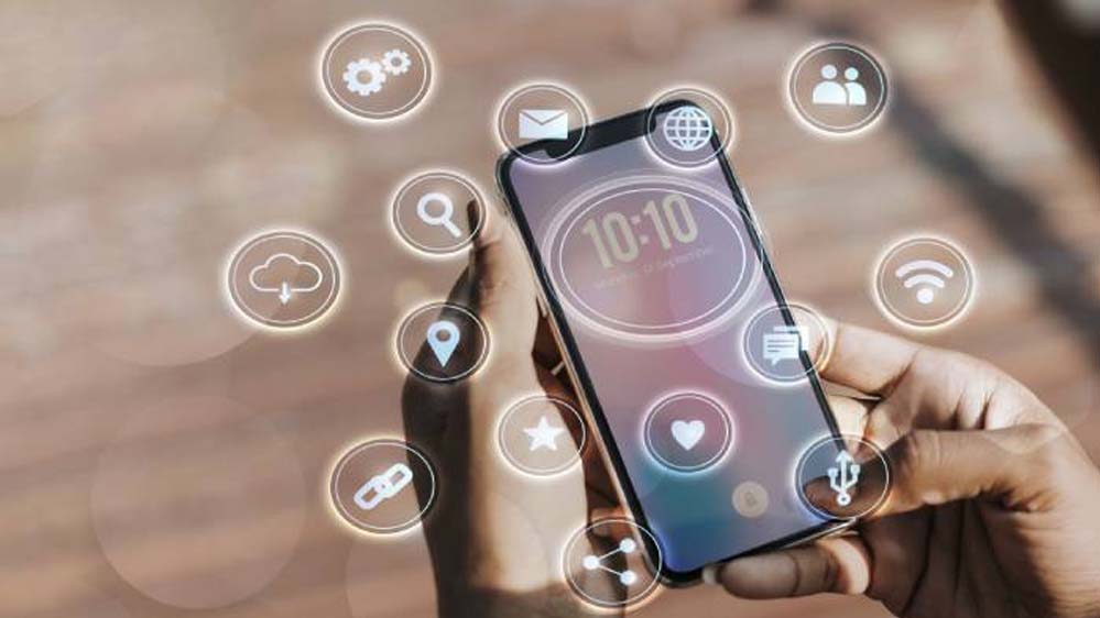 मेमोरी सप्लाई में कमी के कारण 2026 में घट सकता है वैश्विक स्मार्टफोन शिपमेंट: रिपोर्ट