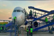 एयरपोर्ट पर नौकरी कैसे पाएंगे? 12वीं पास भी पा सकते हैं लाखों का पैकेज, ये कोर्स करें