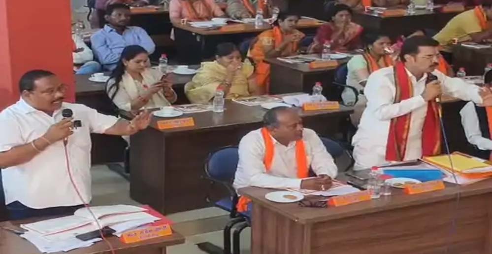 जगदलपुर निगम का 2 अरब 40 करोड़ का बजट पेश: पानी, सफाई, स्ट्रीट लाइट और पार्किंग पर खर्च होंगे पैसे