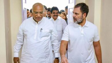 राज्यसभा में कांग्रेस के LoP पद पर संकट, ठाकरे से पीछे हटने की अपील; एक सीट पर छिड़ी रार