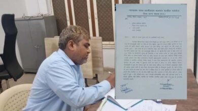 बगलामुखी मंदिर में चप्पल चोरी, नायब तहसीलदार पर आरोप; एसपी और थाना प्रभारी को दी शिकायत